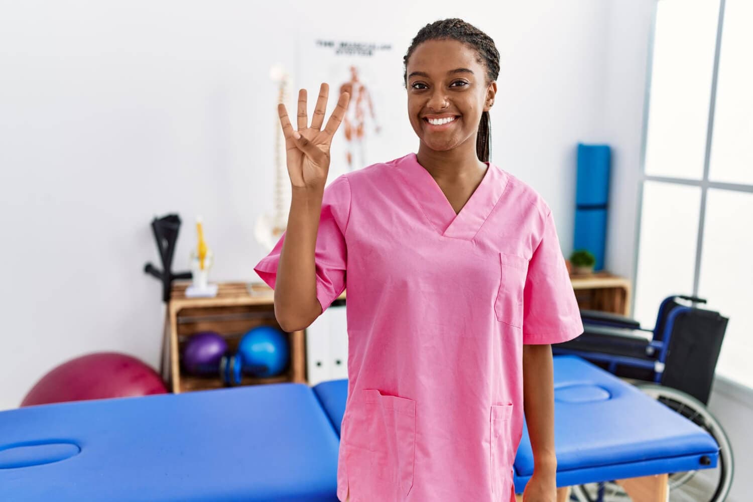 Physiotherapeutin im Praxisalltag – internationale Fachkraft erfolgreich vermittelt durch meine-physiokraft